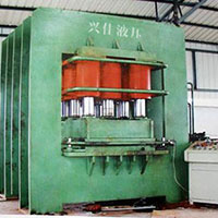 防盜門壓機(jī)